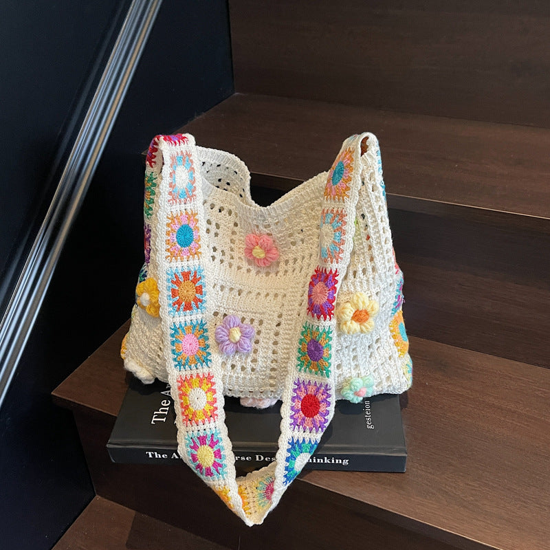 Harbora Floral Hang Bag